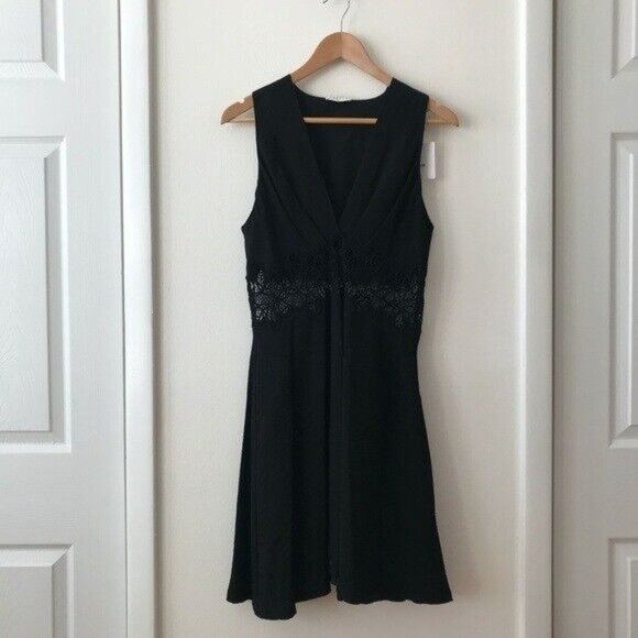 Sandro Elena Flared Guipure Lace Panel Crepe Mini Dress - Picture 2 of 6